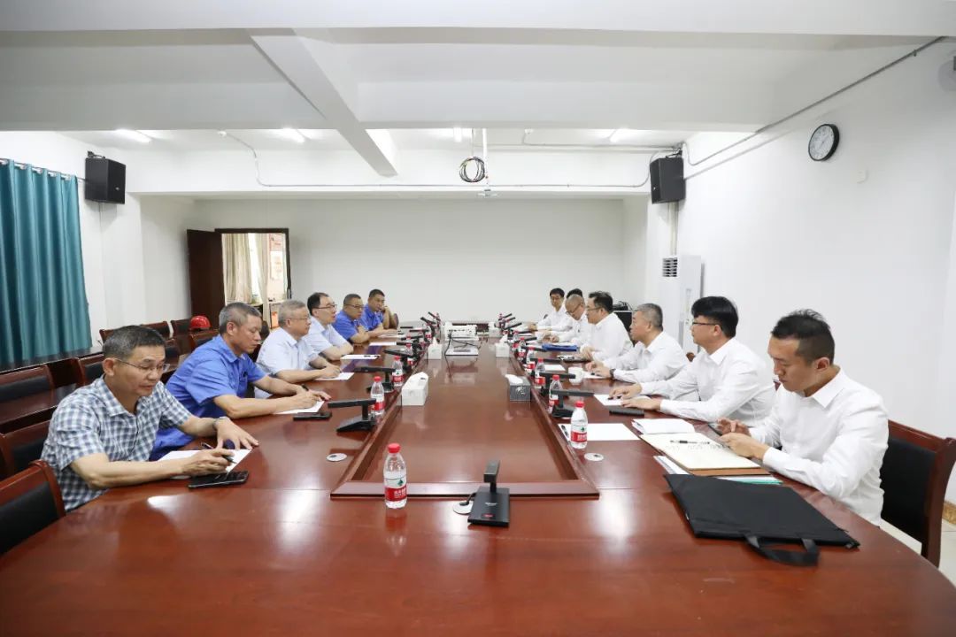 中海石油气电集团到访2121非凡1.jpg