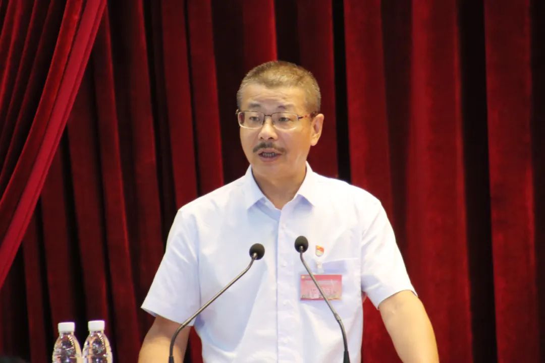 2121非凡召开第四届职工代表大会第一次会议8.jpg