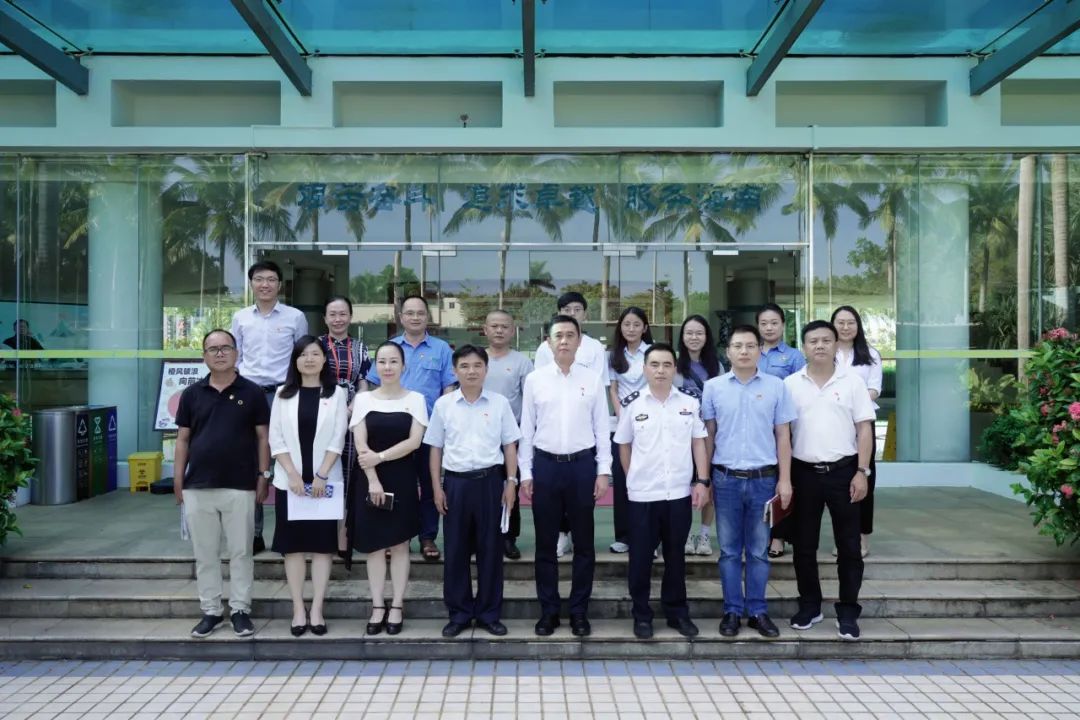 2121非凡到美兰机场发展党建品牌对标互换